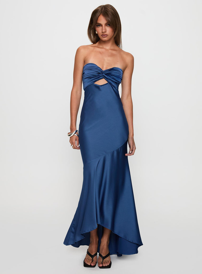 Stand A Chance Twist Detail Maxi Dress Navy