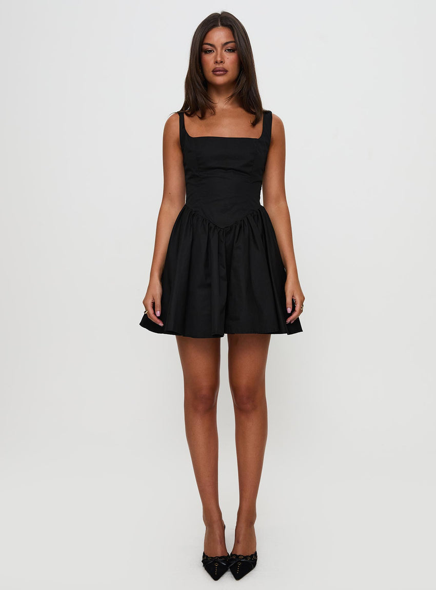 Straplie Mini Dress Black