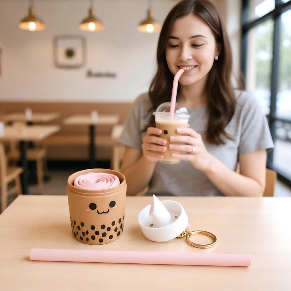 Reusable Boba Straw Keychain – Collapsible Silicone Straw with Case