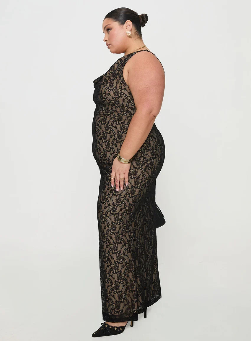 Romani Lace Maxi Dress Black Curve