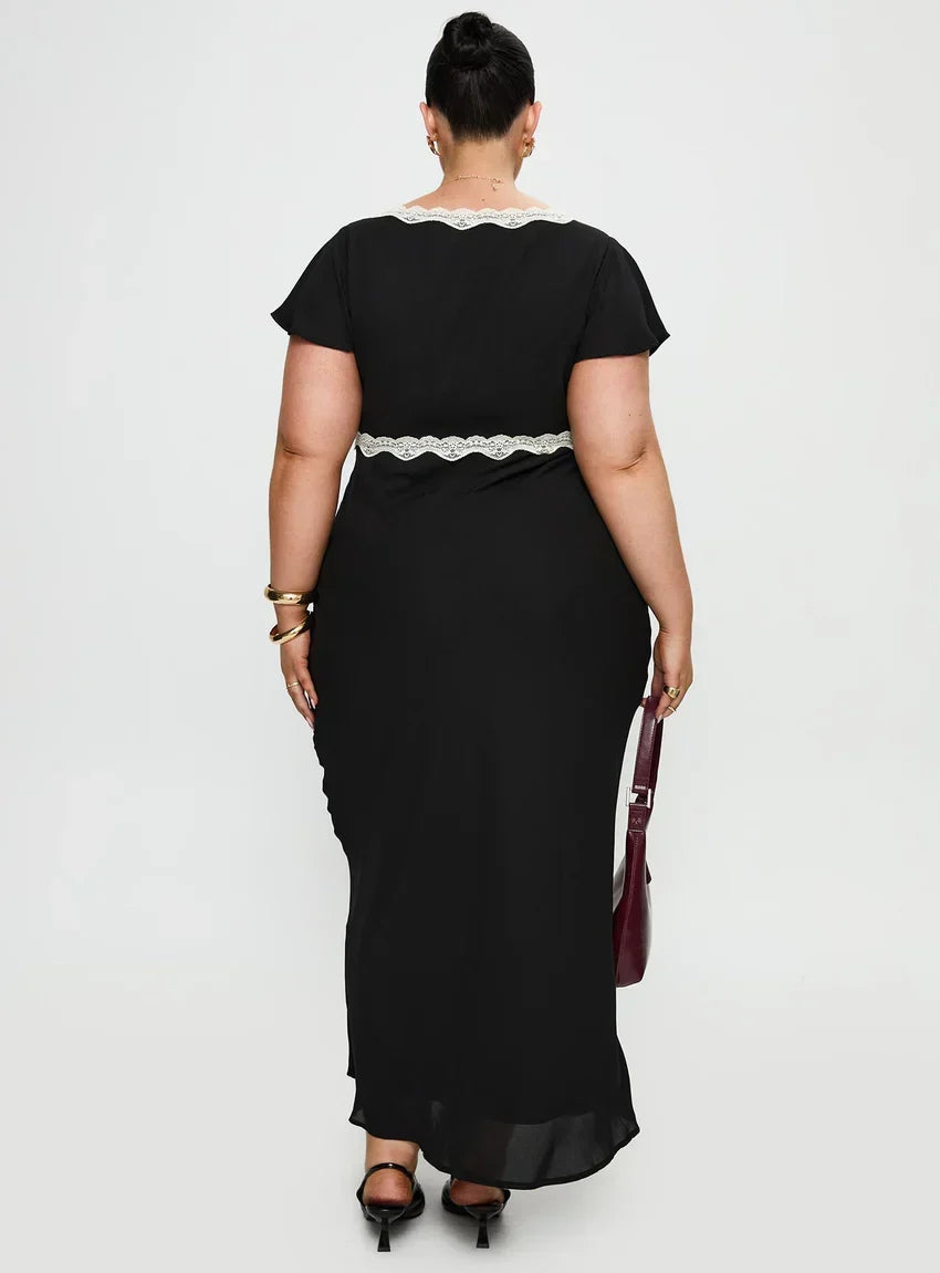 Barbarita Lace Maxi Dress Black Curve