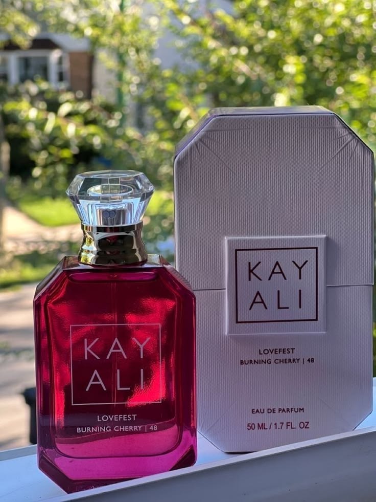 Kayali Eau de Parfum 100ml - Women's Perfume Spray, Long Lasting Fragrances | 9 Scents to Choose