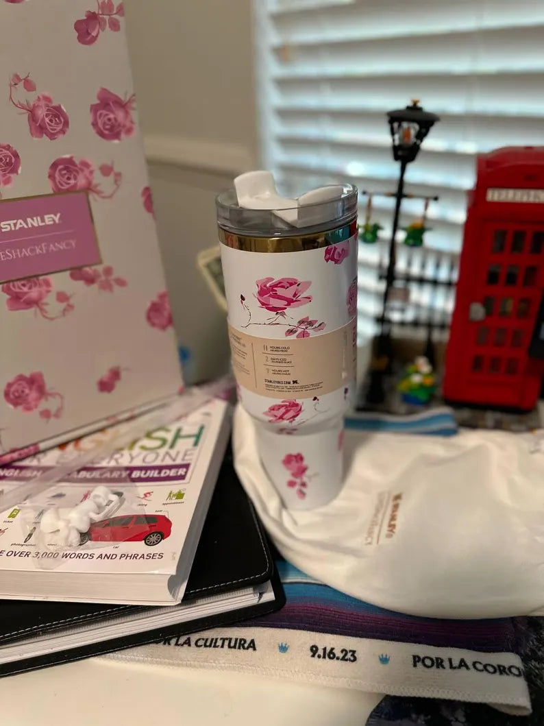 Stanley x LoveShackFancy Quencher H2.0 FlowState Tumbler 40oz Floral Pink